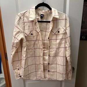 Patagonia flannel size S